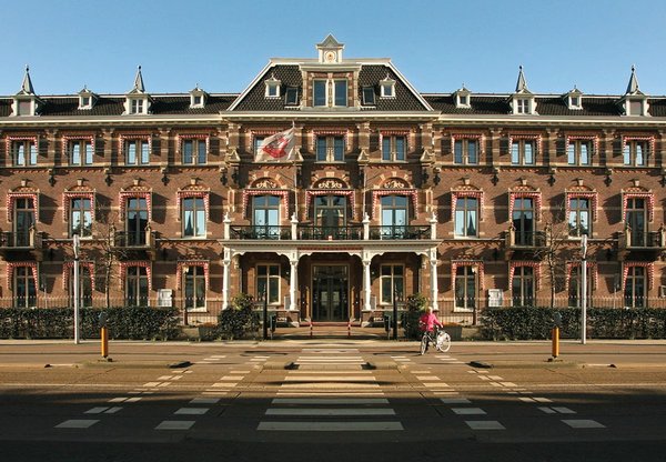 The Manor Amsterdam - Exterior